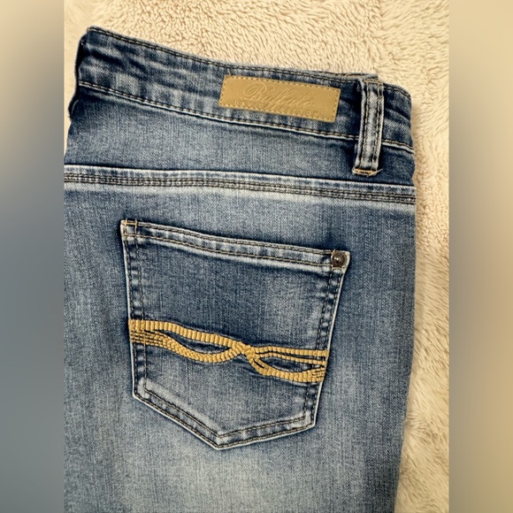 Buffalo David Bitton Light Blue Denim Jeans
(Listing #41) - Picture 5 of 10